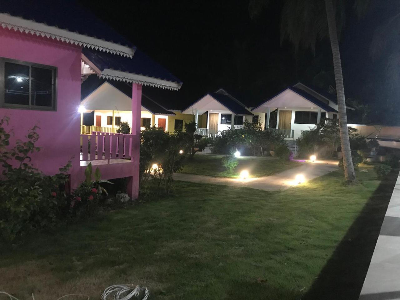 The Mountain View Hat Sai Ri Resort Чумфон Екстериор снимка