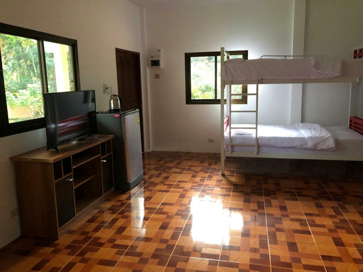 The Mountain View Hat Sai Ri Resort Чумфон Екстериор снимка